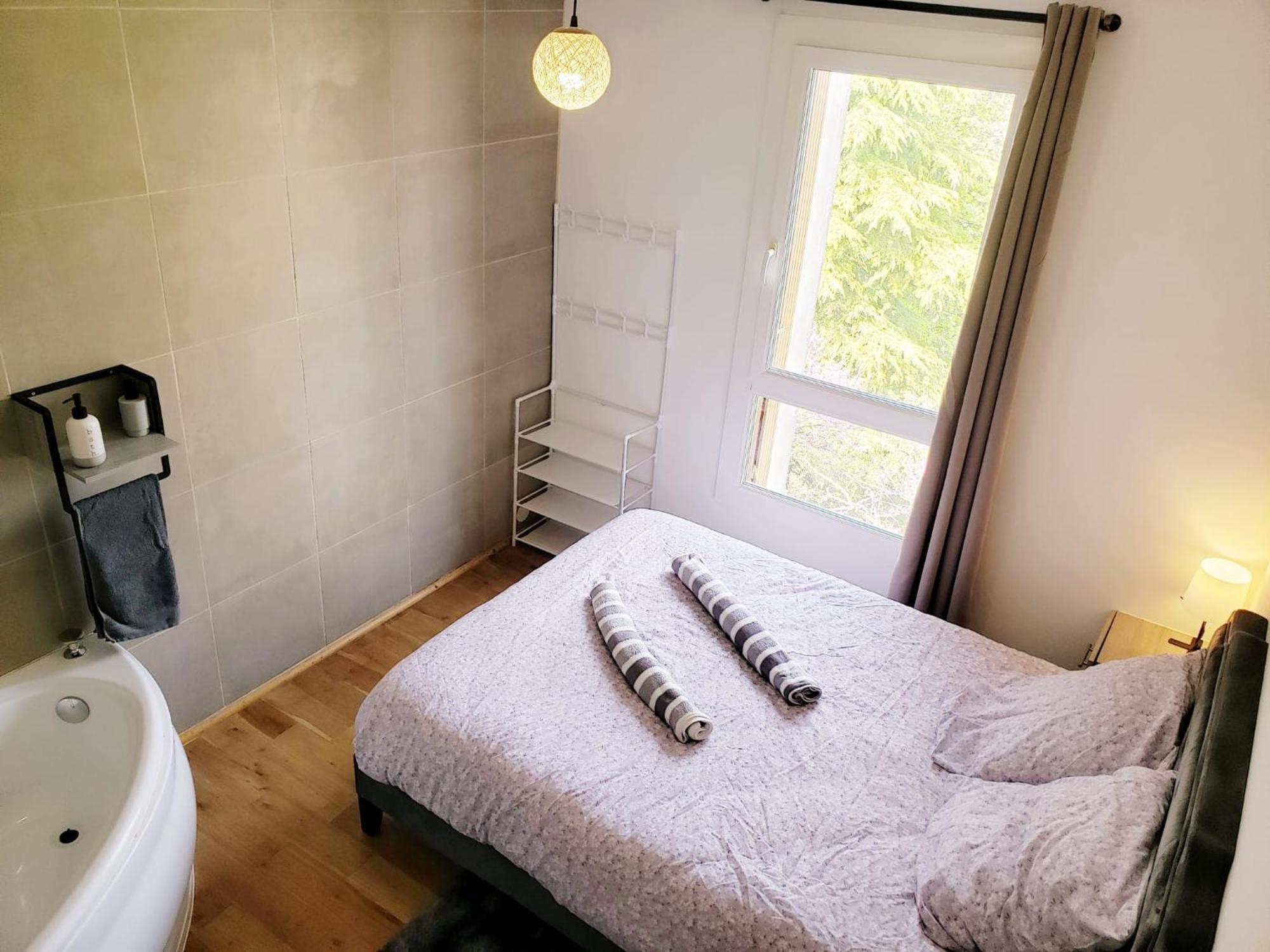 Suite From 1 To 6 - Bathtubs In Rooms - Air Conditioned Residential Appartement - Self-Arrival - Wifi - Netflix Disney - Kitchen - Laundry - Parking Avignon Extérieur photo