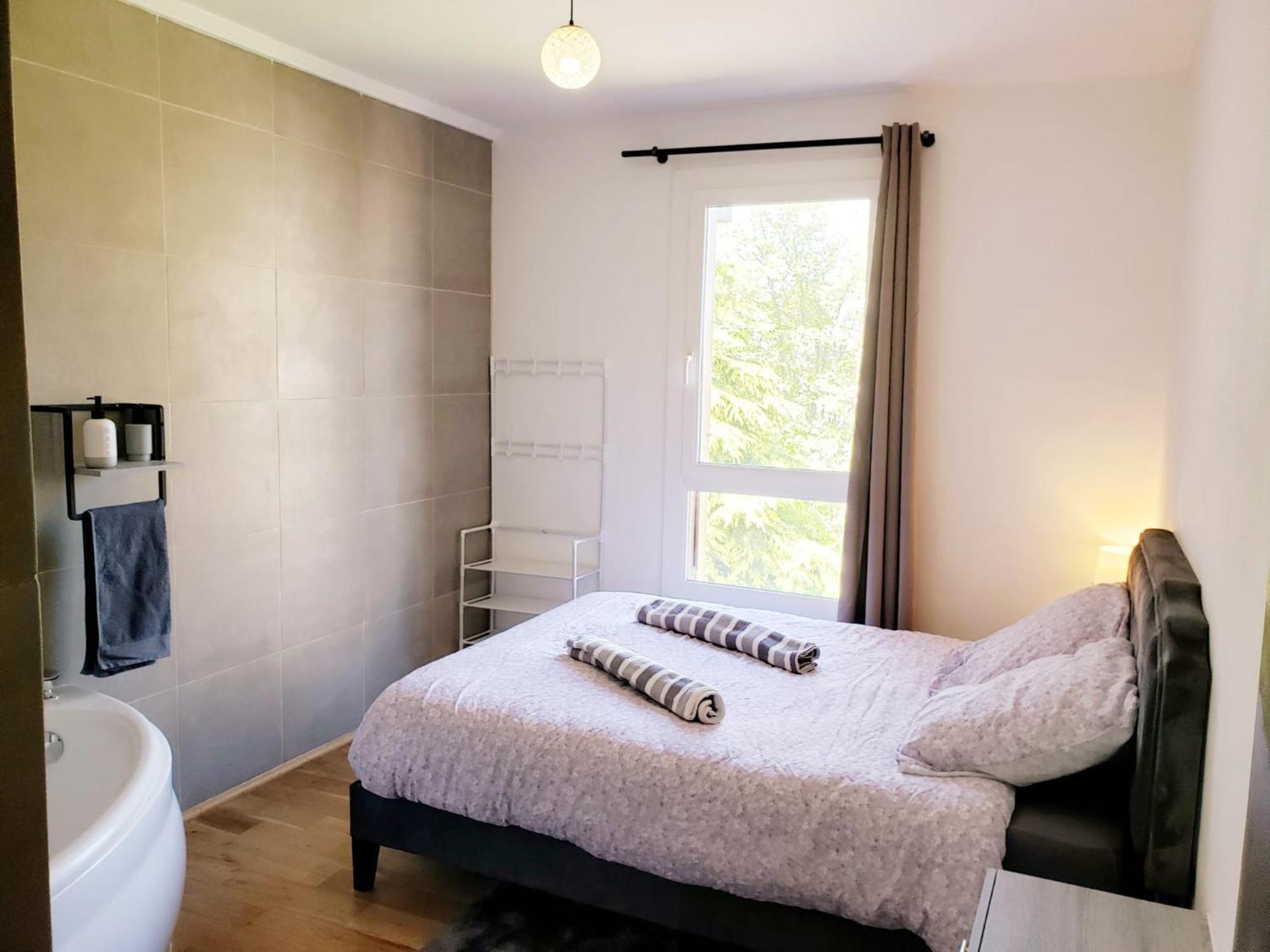 Suite From 1 To 6 - Bathtubs In Rooms - Air Conditioned Residential Appartement - Self-Arrival - Wifi - Netflix Disney - Kitchen - Laundry - Parking Avignon Extérieur photo