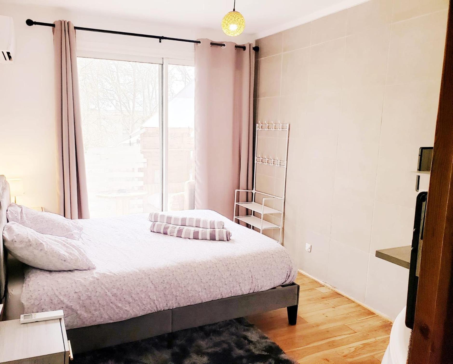 Suite From 1 To 6 - Bathtubs In Rooms - Air Conditioned Residential Appartement - Self-Arrival - Wifi - Netflix Disney - Kitchen - Laundry - Parking Avignon Extérieur photo